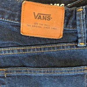 Men’s VANS V16 Slim Jeans